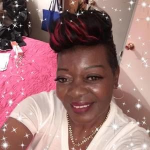 Meet your Posher, Nadine